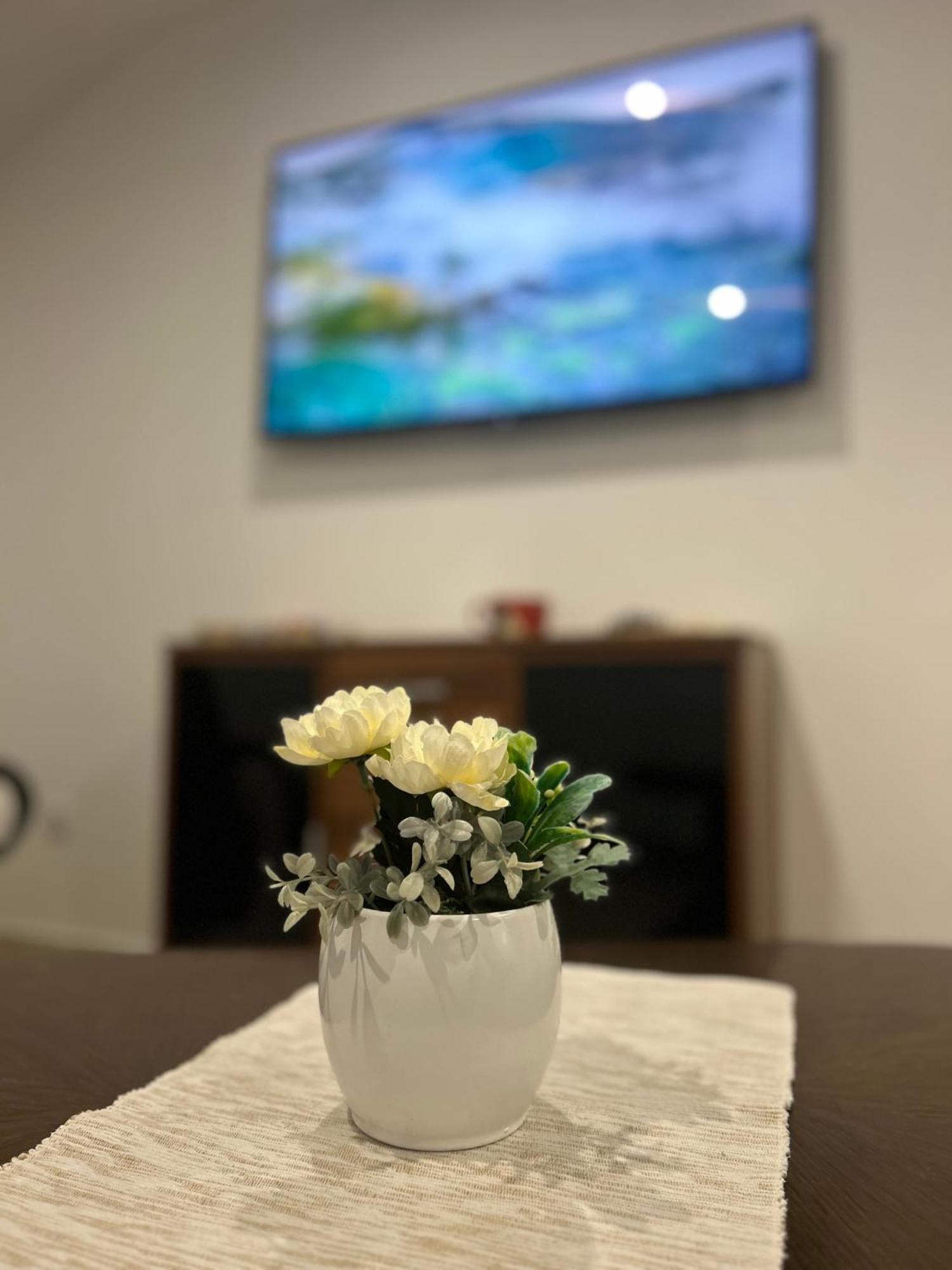 Apartman Diamond Lux Surcin Экстерьер фото