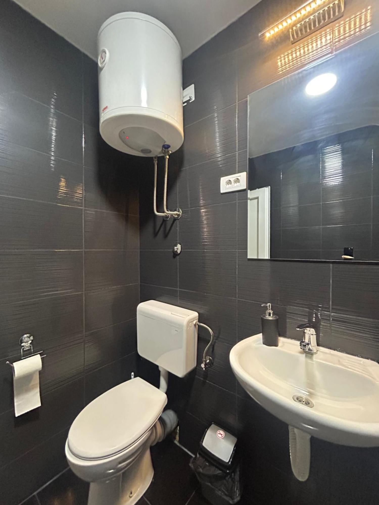 Apartman Diamond Lux Surcin Экстерьер фото