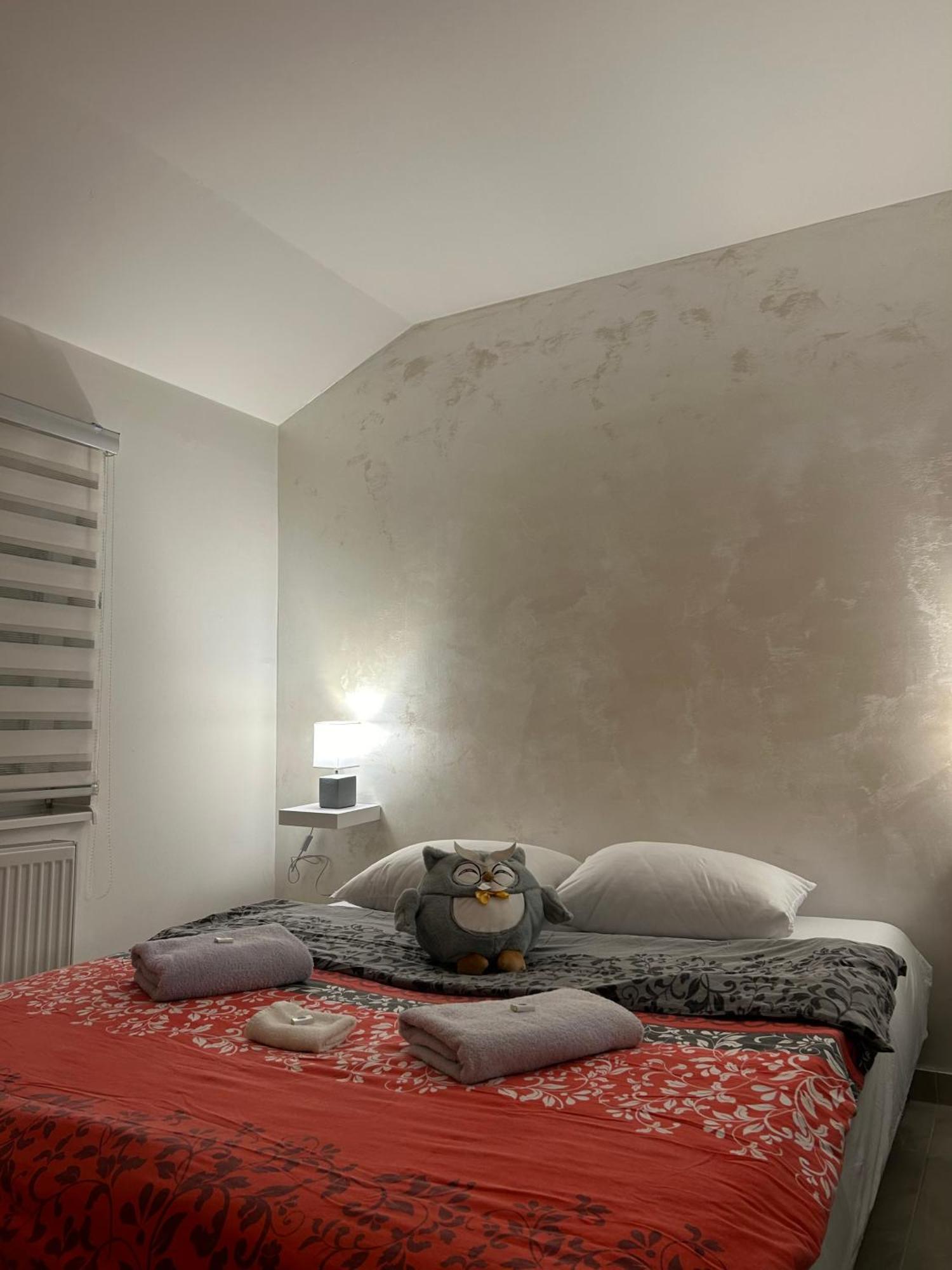 Apartman Diamond Lux Surcin Экстерьер фото
